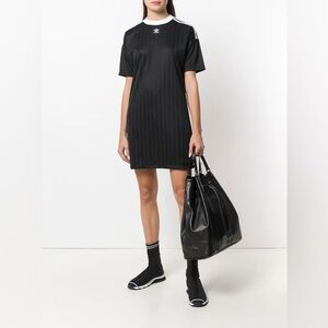 🖤 Adidas Originals Trefoil Dress ✨ Black Athletic Tee Dress – 3 Stripe – Size M